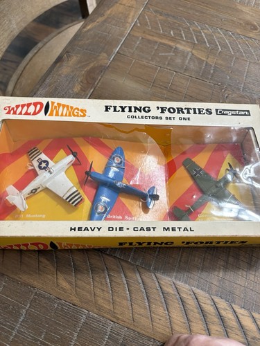 Cragstan wild wings flying - wings,