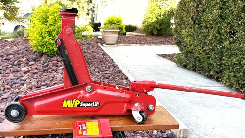 Low profile mvp floor jack - profile, 2