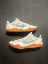 Taglia 11 - Nike Kobe 11