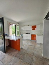 Cucina Cesar completa – forno, cappa, isola e tanto spazio