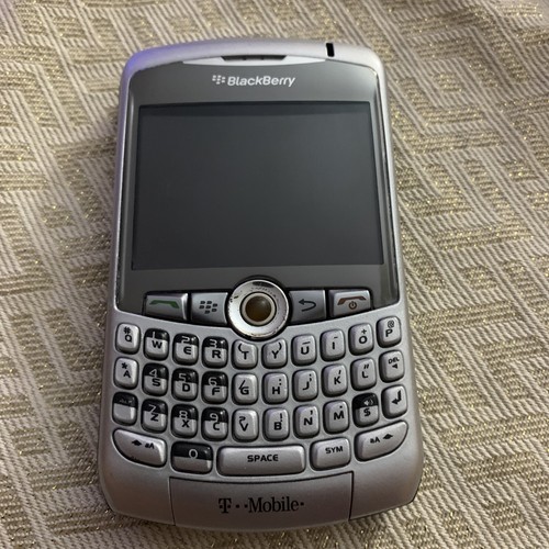 Cellulare black berry 8310 - black,