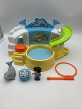 Fisher Price Little People