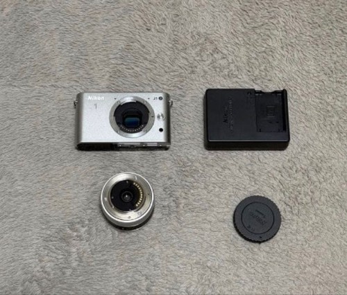 Nikon - , j1
