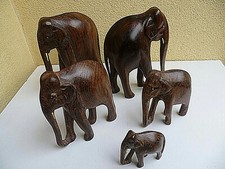 N.5 Elefanti in legno -