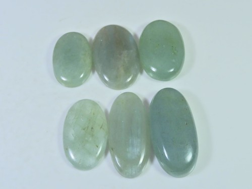 222cts acquamarina naturale - 222cts.,