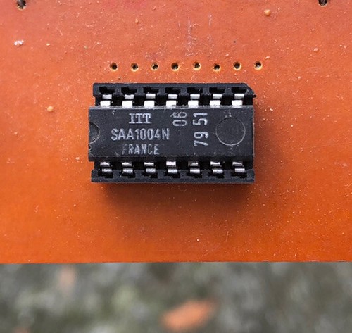 Itt saa1004n chip con - saa1004n,