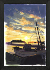 Barca da pesca al tramonto con