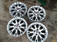 4 CERCHI IN LEGA 15 FIAT PUNTO