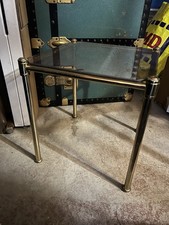 tavolino da caffè in ottone