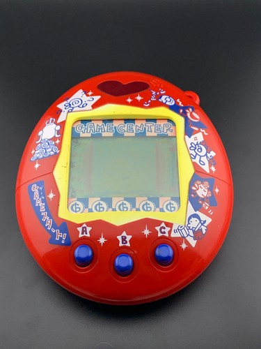 Bandai deka tamagotchi game - bandai,