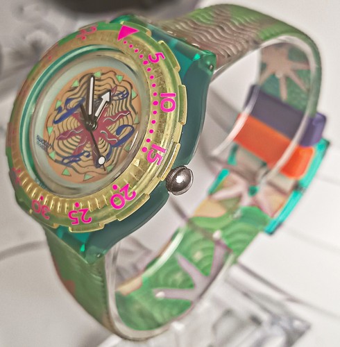 Swatch scuba 200 - sea, floor
