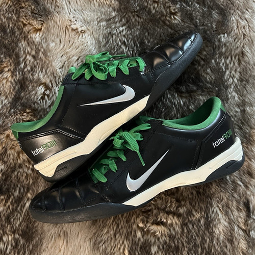 Nike total iii - iii, rage