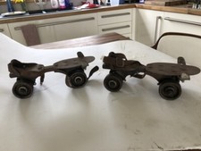 ANTICHI PATTINI A ROTELLE