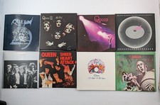 Queen the crown jewels - /,