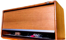 Mobile vintage chiusura a serrandina