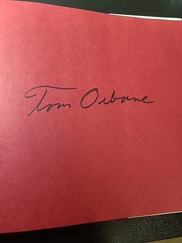 Tom osborne firmato credo in - tom, "