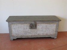 Cassapanca Lombarda '800, laccata su abete, Falegnameria Mascella. 