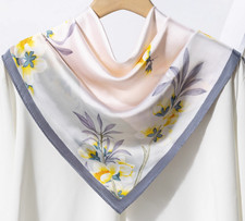 Sciarpa donna quadrata 26"