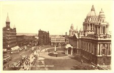 Cartolina Veduta del Municipio