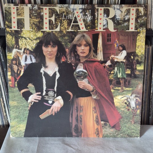 Heart little queen - queen, (portrait