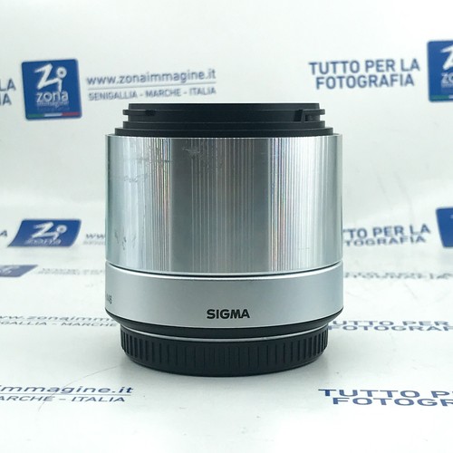 Obiettivo sigma 8 x - mm,