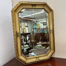 Specchio con cornice in legno