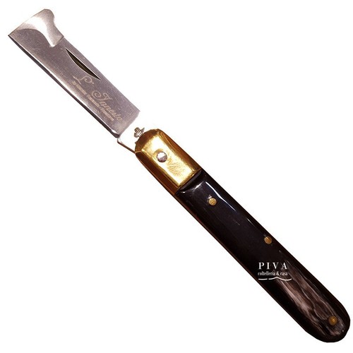 Coltello chiudibile innesto