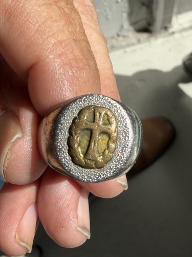 Anello soldato insegna croce
