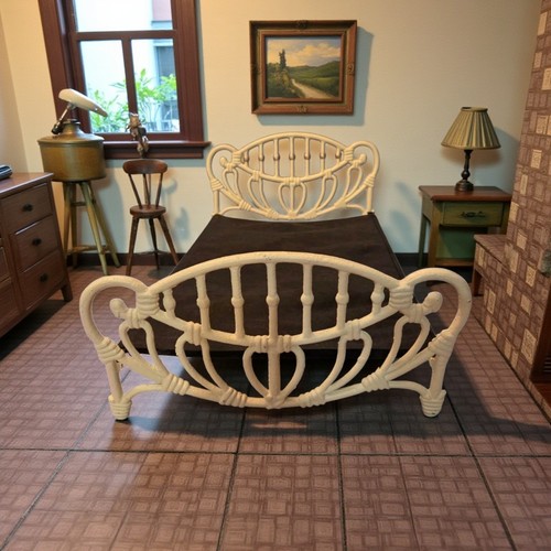 Antica bambola letto ferro - antica,
