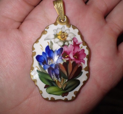 Ciondolo floreale dipinto - , a