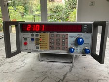 RACAL-DANA  2101 Microwave Counter 10Hz-20GHz + Opt. High Stability Time Base