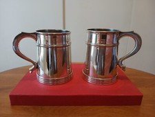 Due Boccali Di Birra In Alpaca