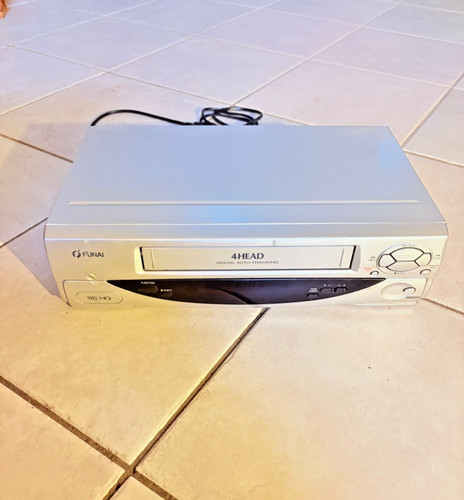 Videoregistratore vhs funai - videoregistratore,
