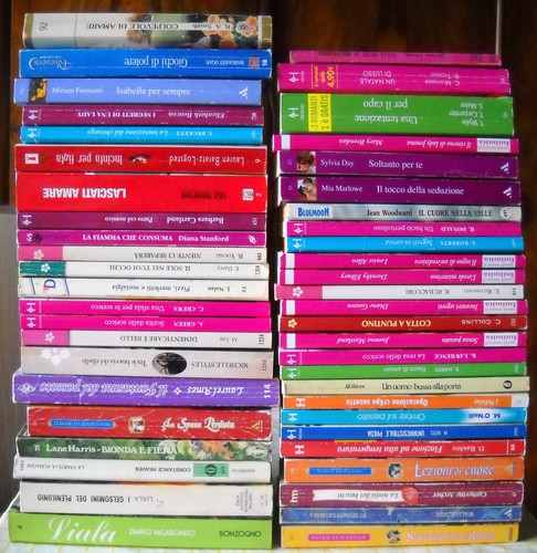 Stock libri harmony - stock,