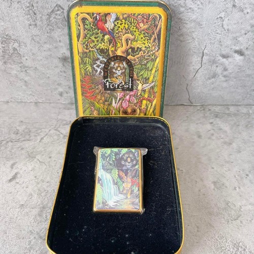 Zippo misteri della - della, foresta
