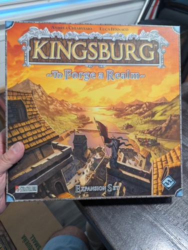 Kingsburg forge realm - kingsburg, set
