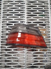 MERCEDES W124 PLASTICA FANALE