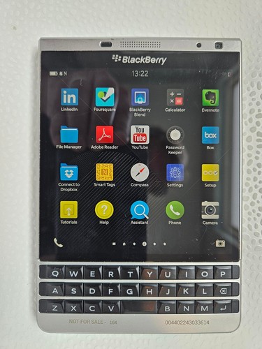 Blackberry passport q30 gb - blackberry,