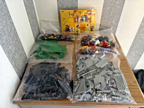 Lego castle vintage bundle - lego,
