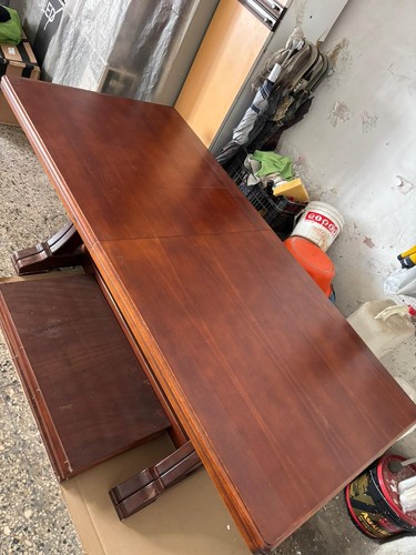 Tavola con sedie completa - con, in