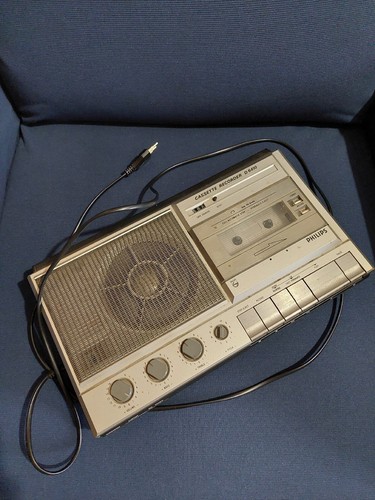 Cassette recorder 6410 - cassette,