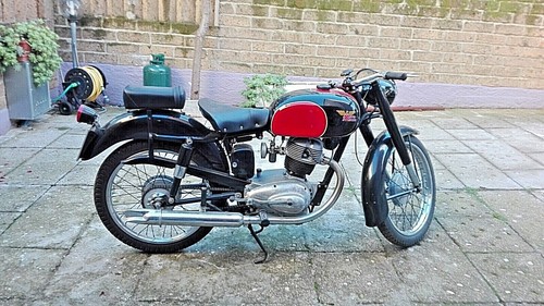 Epoca moto morini - 175, 4