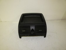 Bocchetta ventilazione anteriore centrale VW Golf V 5 Variant anno 2009 1K0819743A