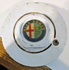 COPPETTA COPRIMOZZO anni 70 ALFA ROMEO