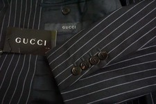 Gucci tuta blu scuro a righe