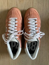 P448 Monza Suede Coral Low Top