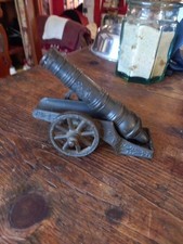 Modello Miniatura Cannone Con Supporto