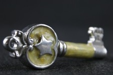 Bomboniera Chiave Argentata Soprammobile da Collezione L'elite Bari con Stella