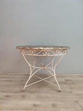 64117 Tavolo da esterno con base in ferro bianco e piano rotondo in marmo