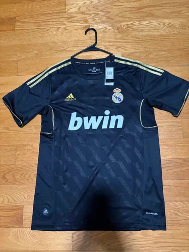 Real madrid 2011 2012 - madrid, away